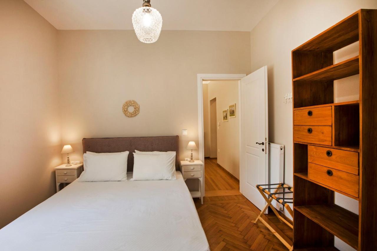 Bentzi Boutique Apartment 4 雅典 外观 照片