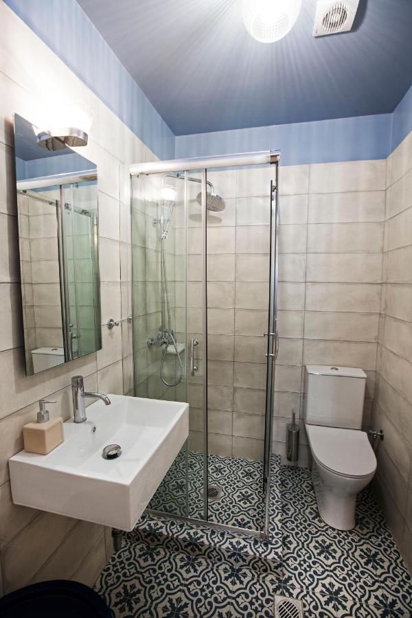Bentzi Boutique Apartment 4 雅典 外观 照片
