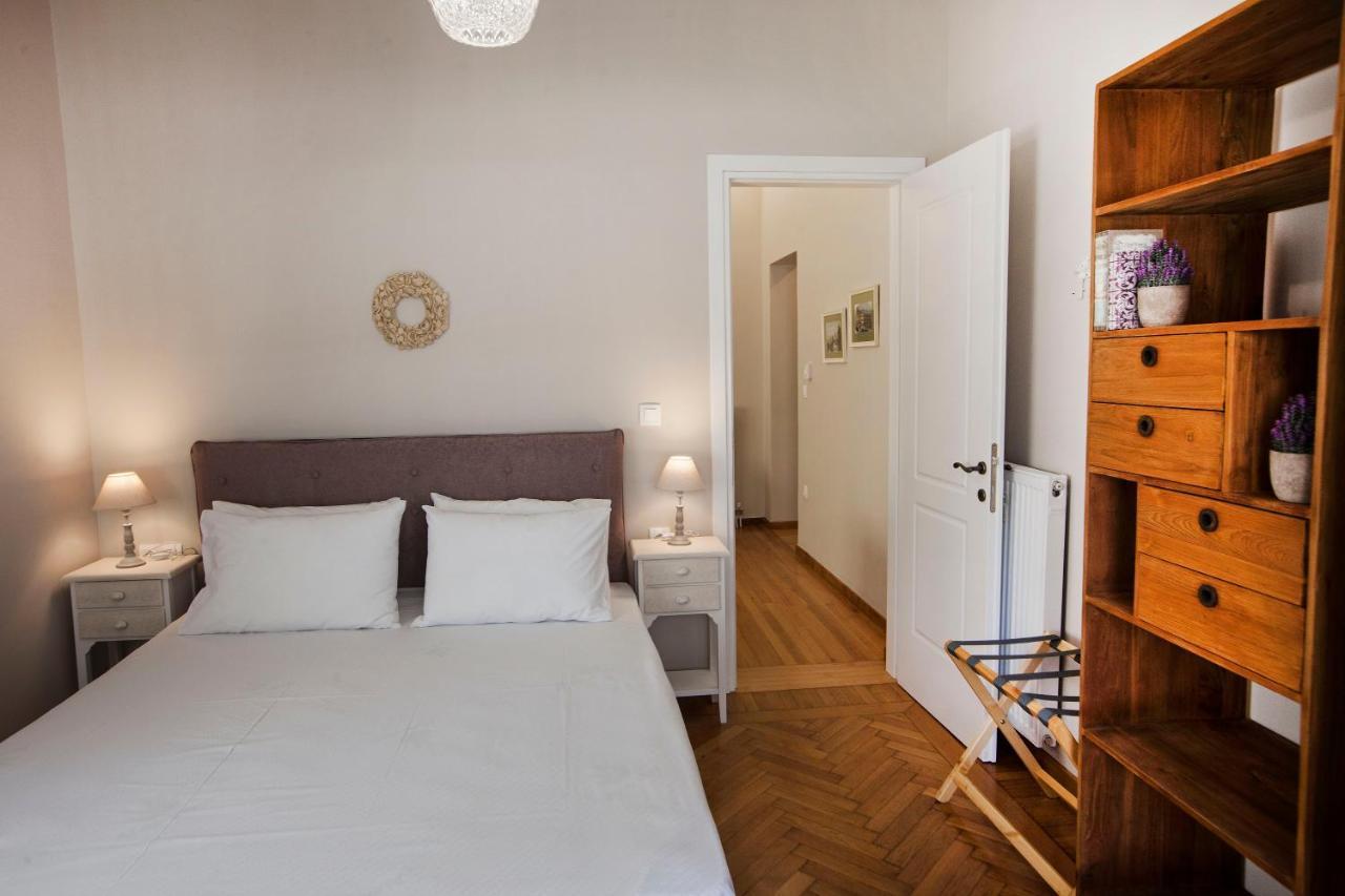 Bentzi Boutique Apartment 4 雅典 外观 照片